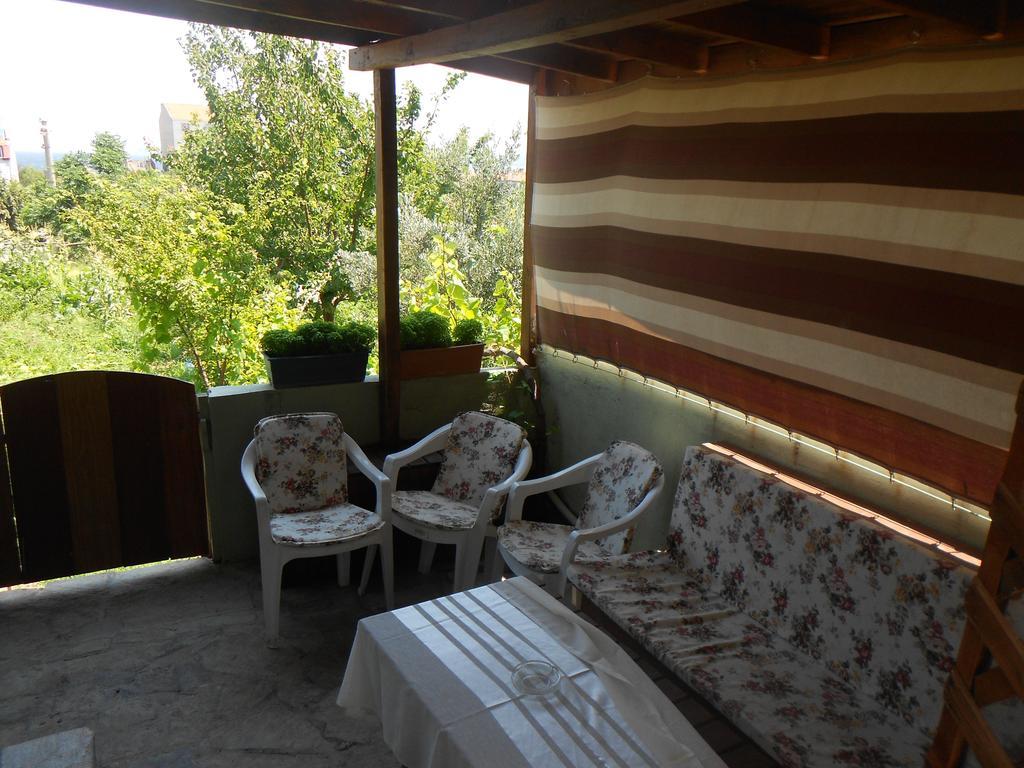 Irmak Family Pension & Apartments Eceabat Rum bild